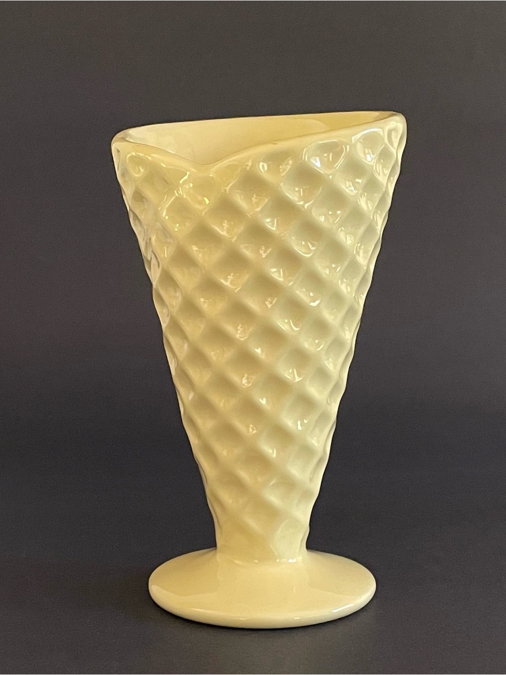 Set of 4 Handcrafted Portuguese Ceramic Ice Cream Waffle Cones - Picture 6 of 14